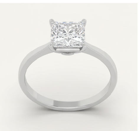 טבעת Solitaire (סוליטר) קלאסית עם יהלום מרכזי בצורת Princess (פרינסס)